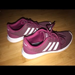 ADIDAS Cloudfoam Sneakers - Maroon & White